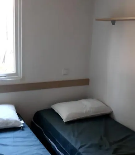 Mobil N° 225 Kemping